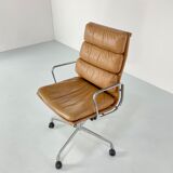 Armchair "EA 219" designed by Charles & Ray Eames for ICF, USA 1970's.