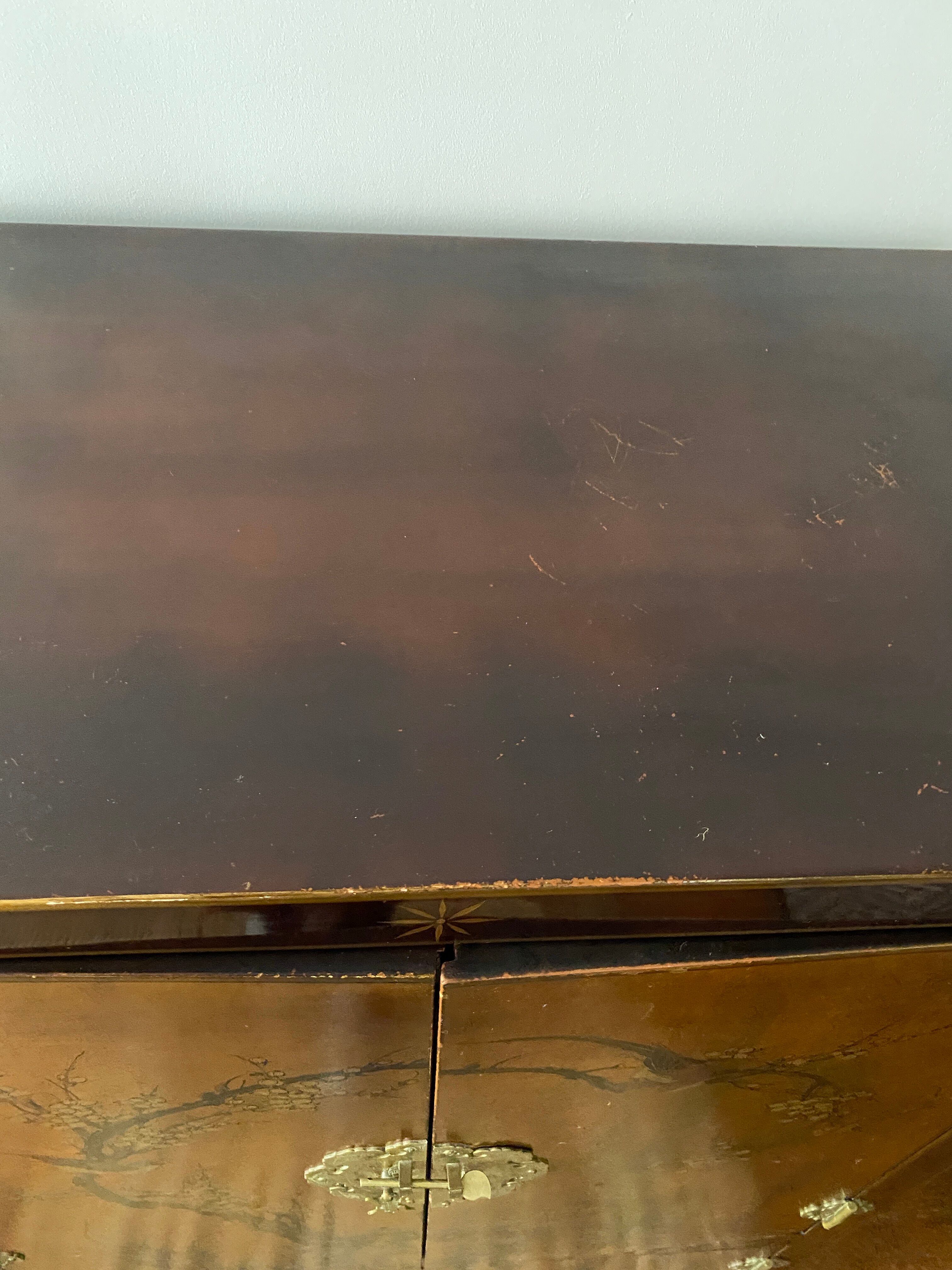 Asian Chinese lacquered sideboard furniture