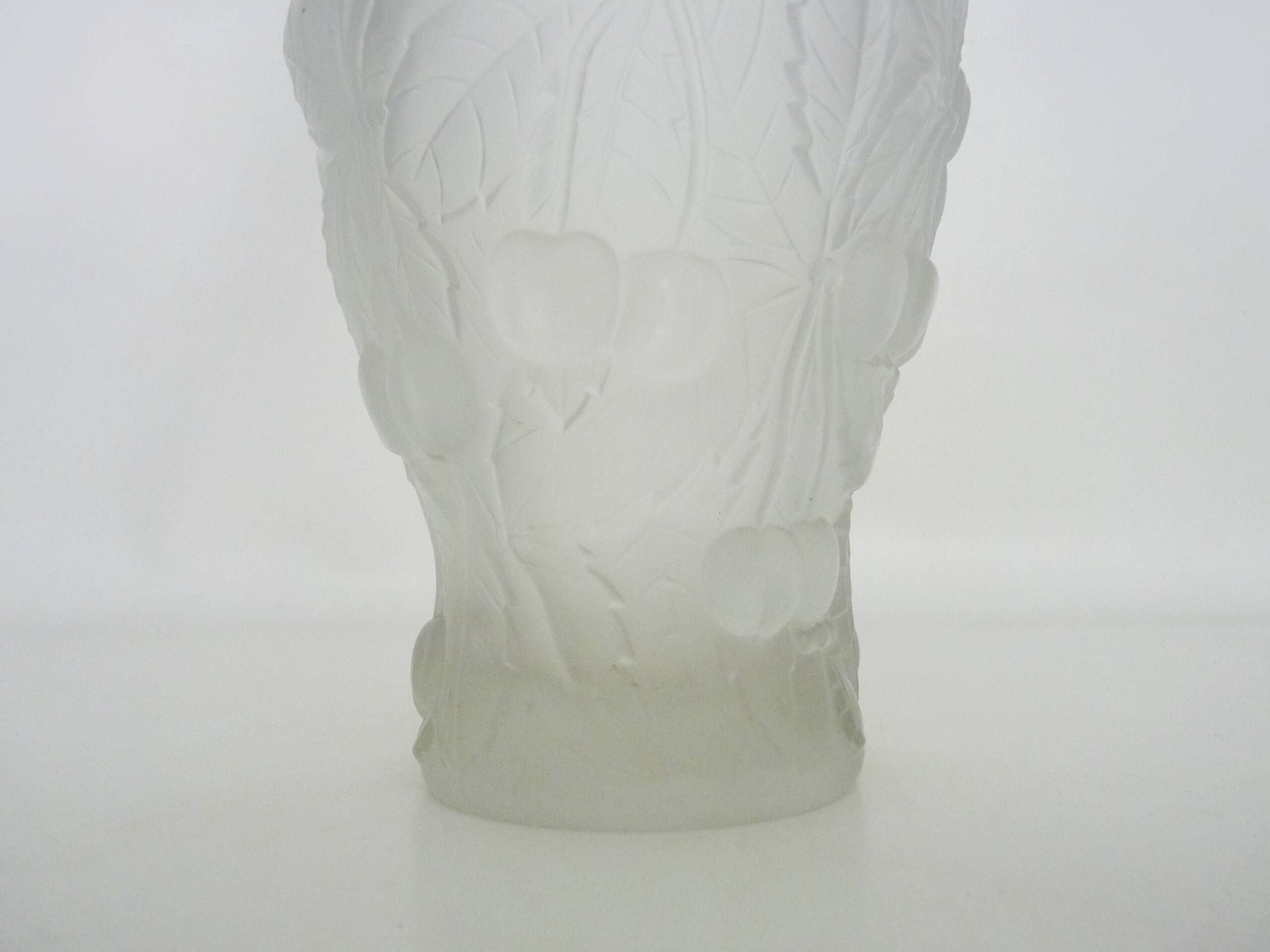 Genuine Bohemian crystal vase guaranteed Czechoslovakia cherry decoration.