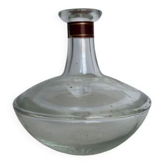 Tumbling carafe