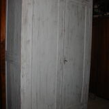Closet time Louis Philippe