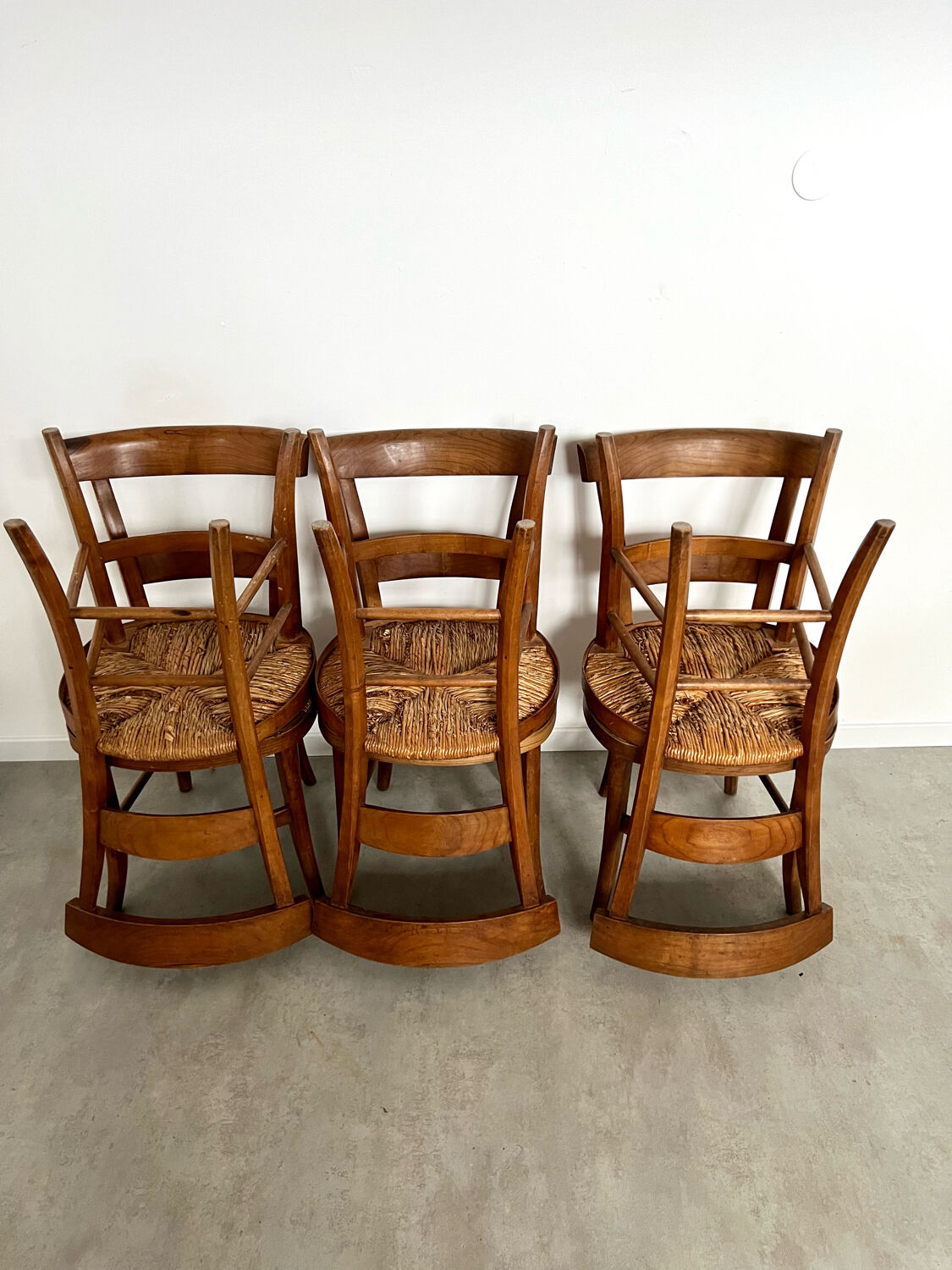 Lot de 6 chaises de ferme rustique début XX eme en bois / bistrot