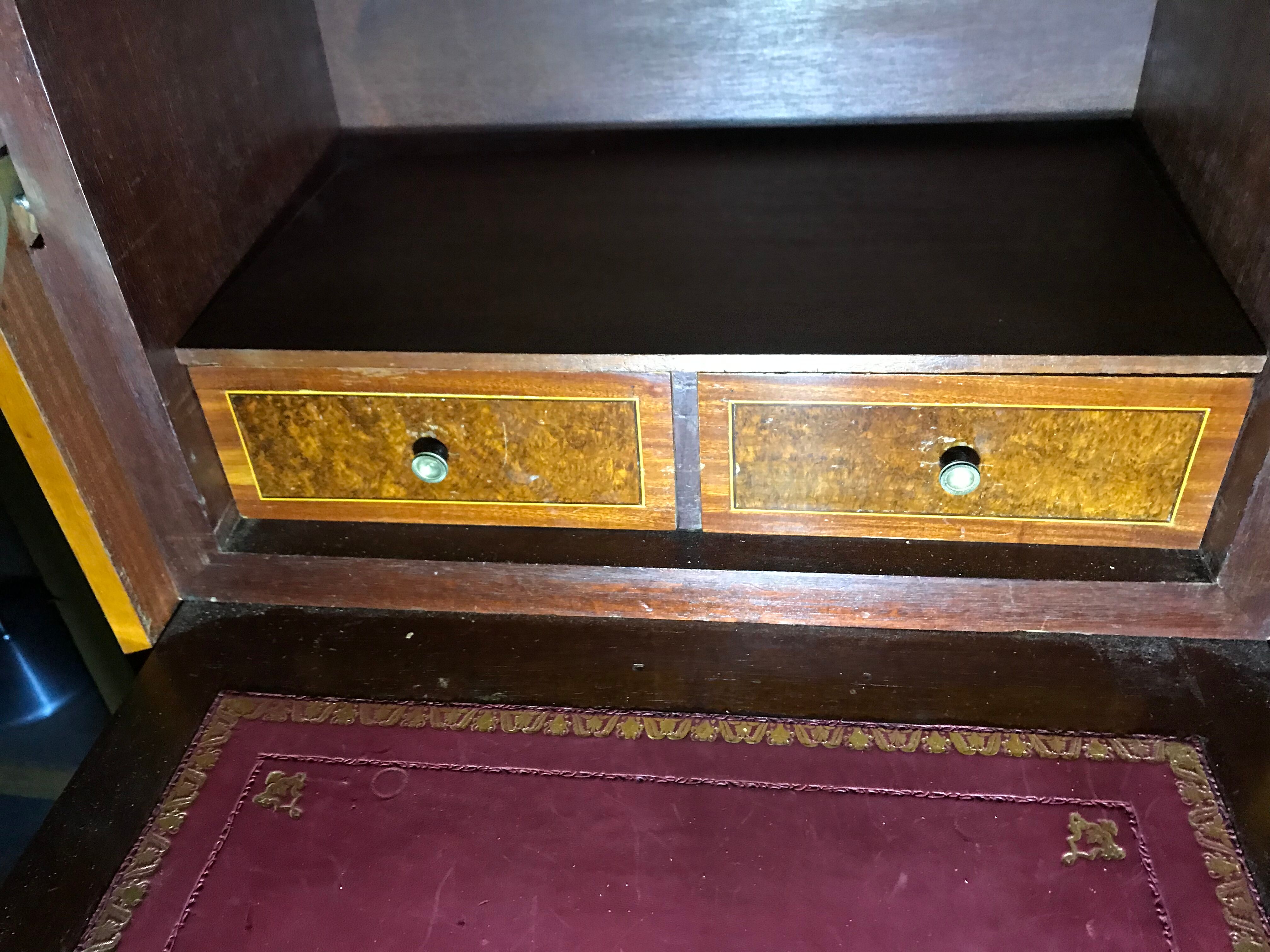 Transition writing desk 1920