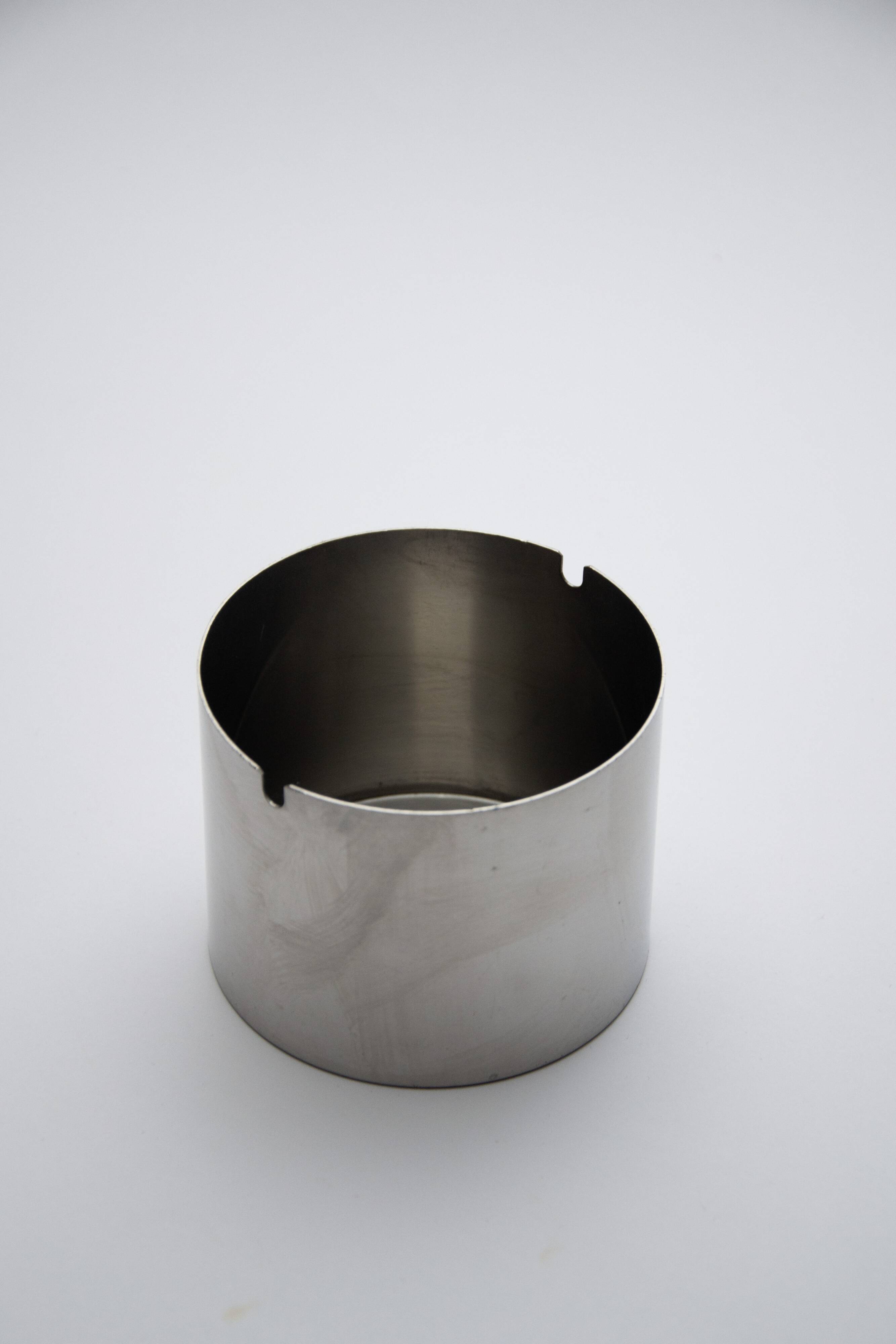 Cendrier Revolving par Arne Jacobsen – Cylinda Line, 1967