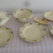 Lot de 4 assiettes plates en faïence de Sarreguemines motif Palmyre