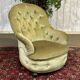 English armchair from the late 19th century.