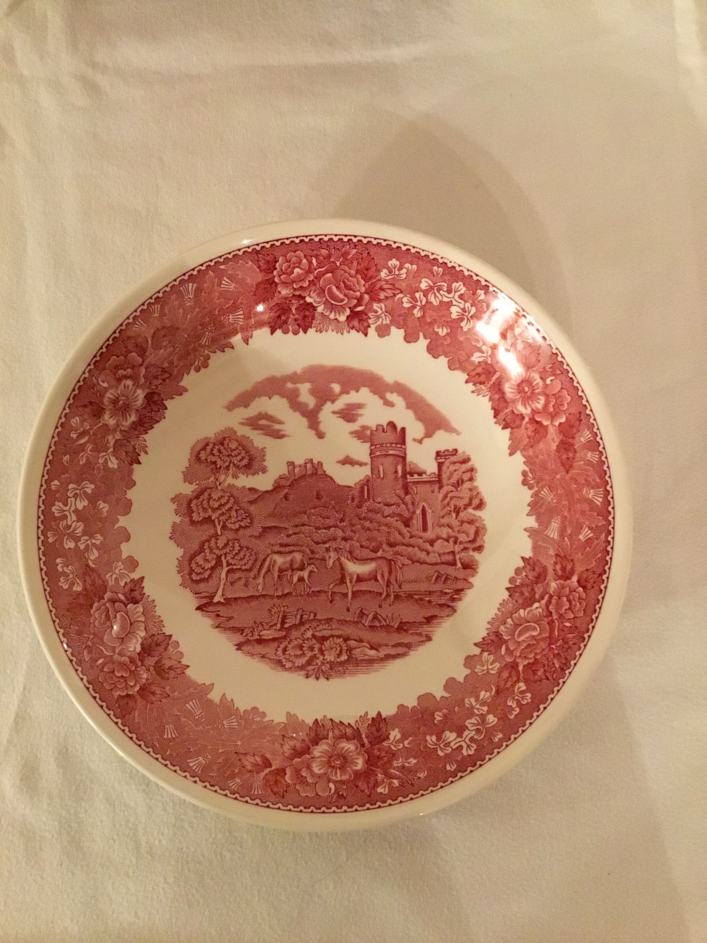 Lot of 2 hollow plates of English porcelain