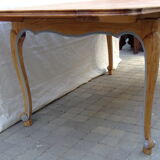 Italian table in clear chechen