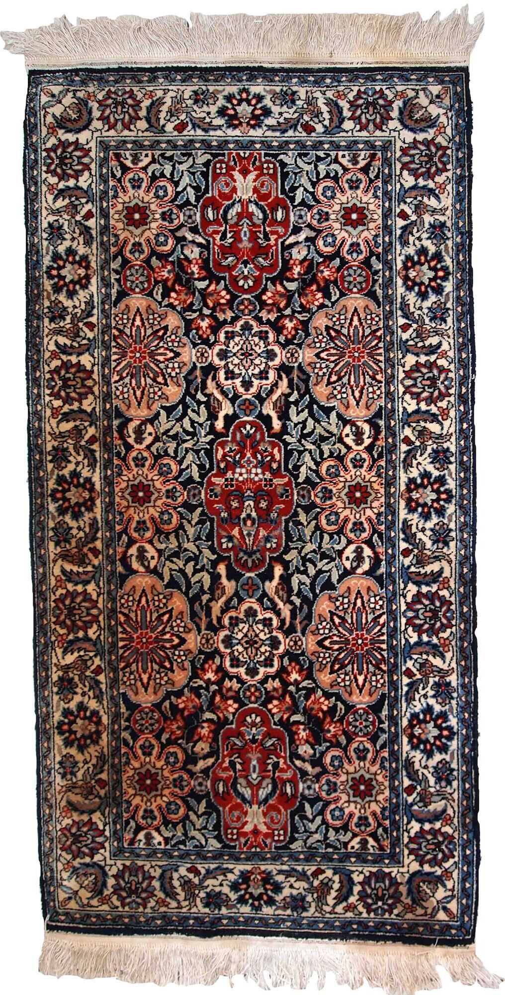 Persian Carpet Tabriz handmade 71cm x 140cm 1950