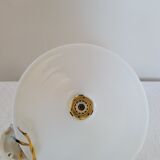 Smooth opaline suspension