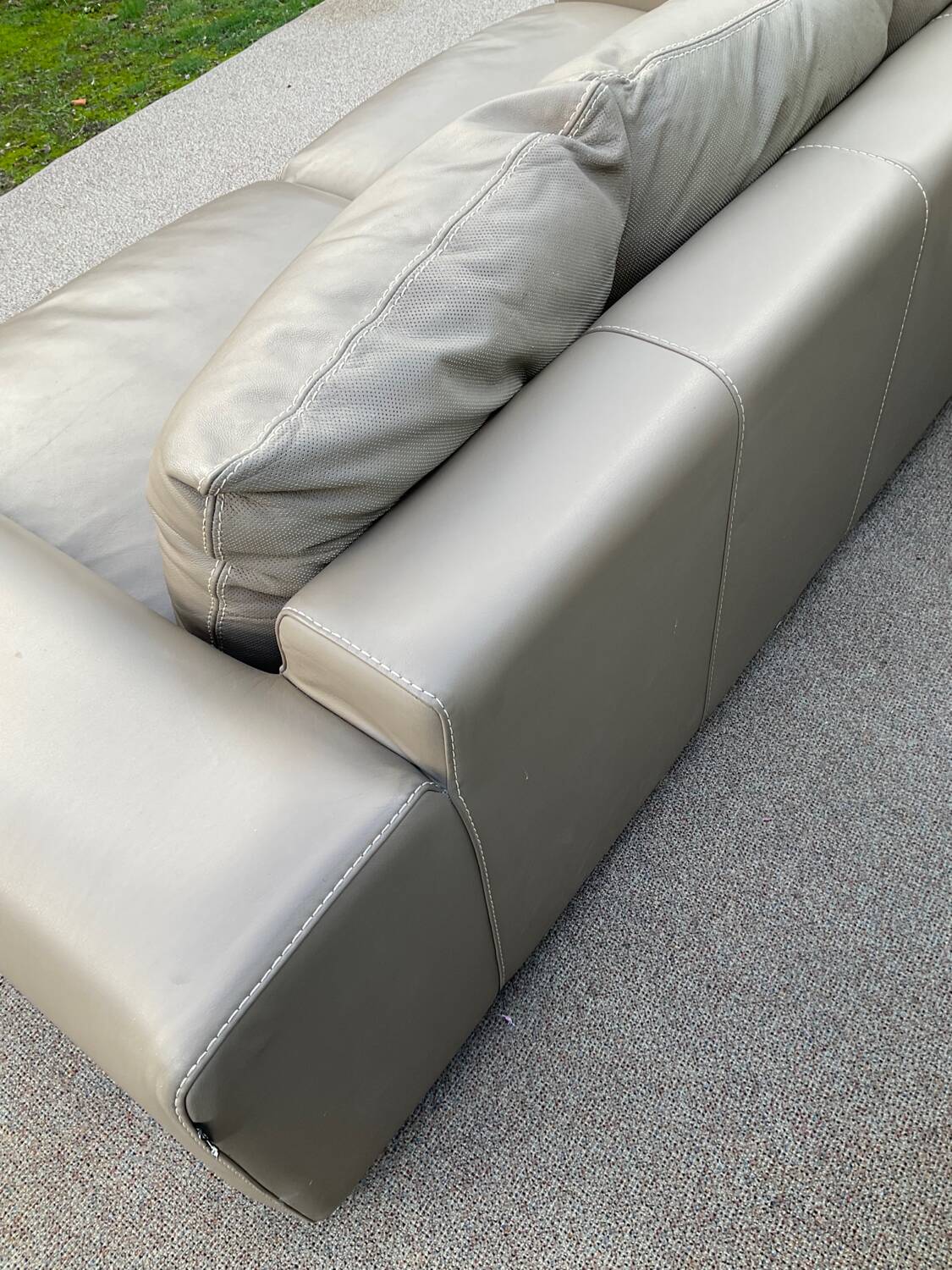 Roche Bobois 3-seater sofa in beige leather