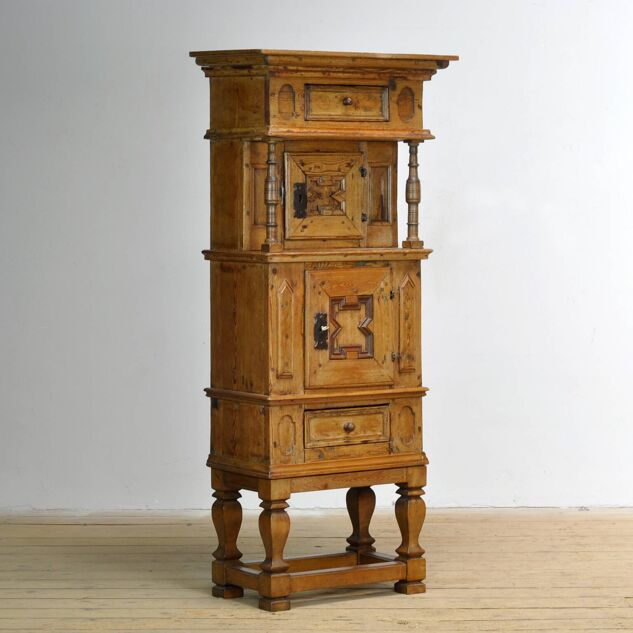 Armoire rustique allemande en pin et chêne, vers 1850