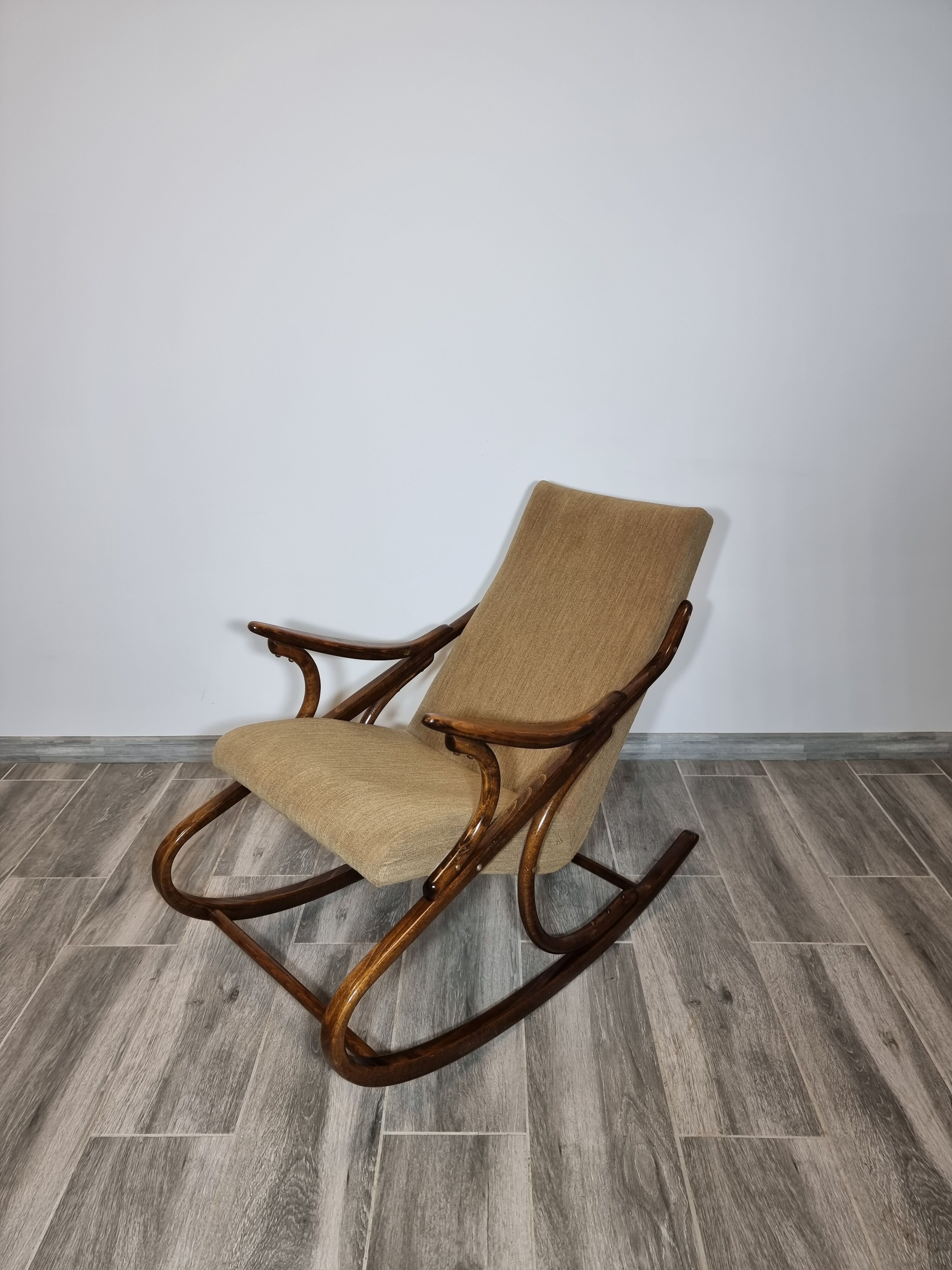 Rocking chair Ton