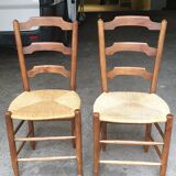 2 chairs rustic straw