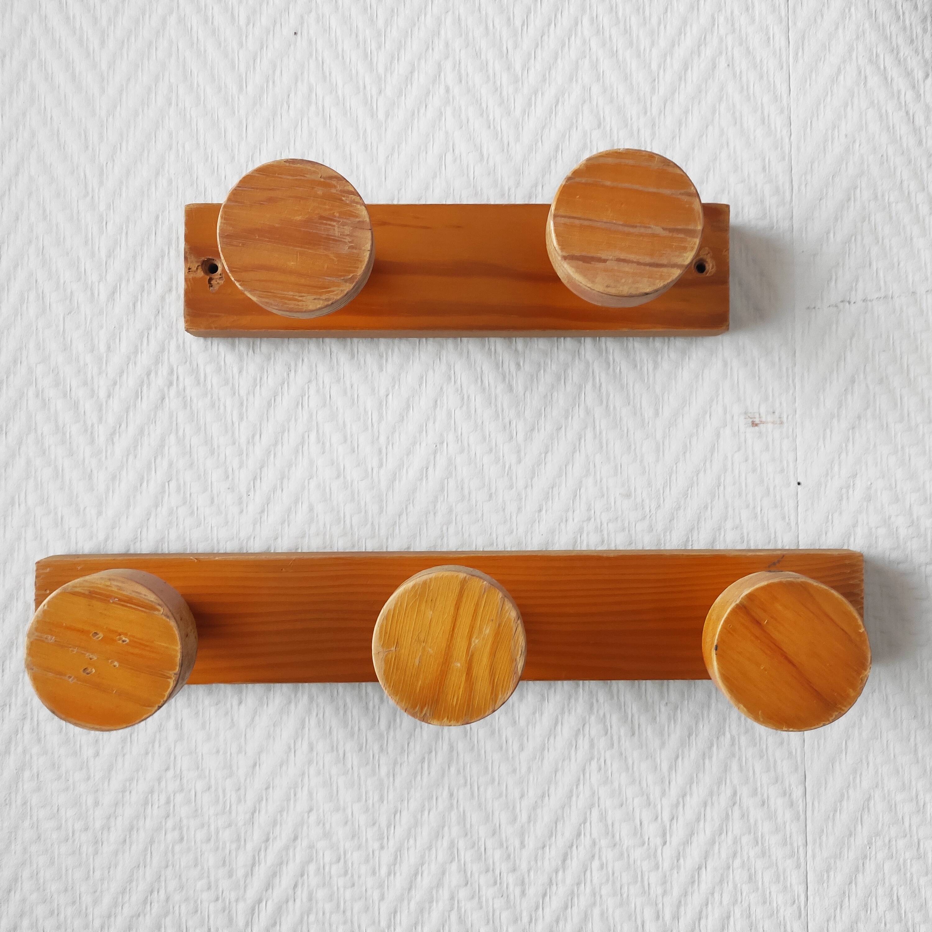 Vintage 70s pine coat hooks – Perriand Les Arcs style
