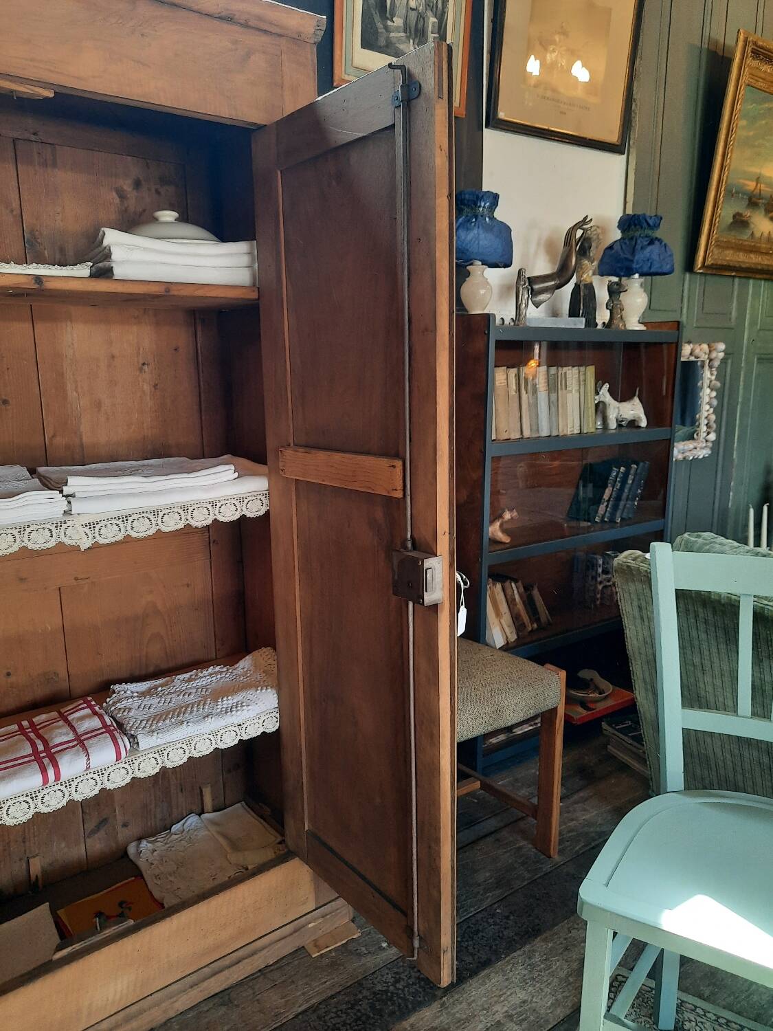 Armoire noyer