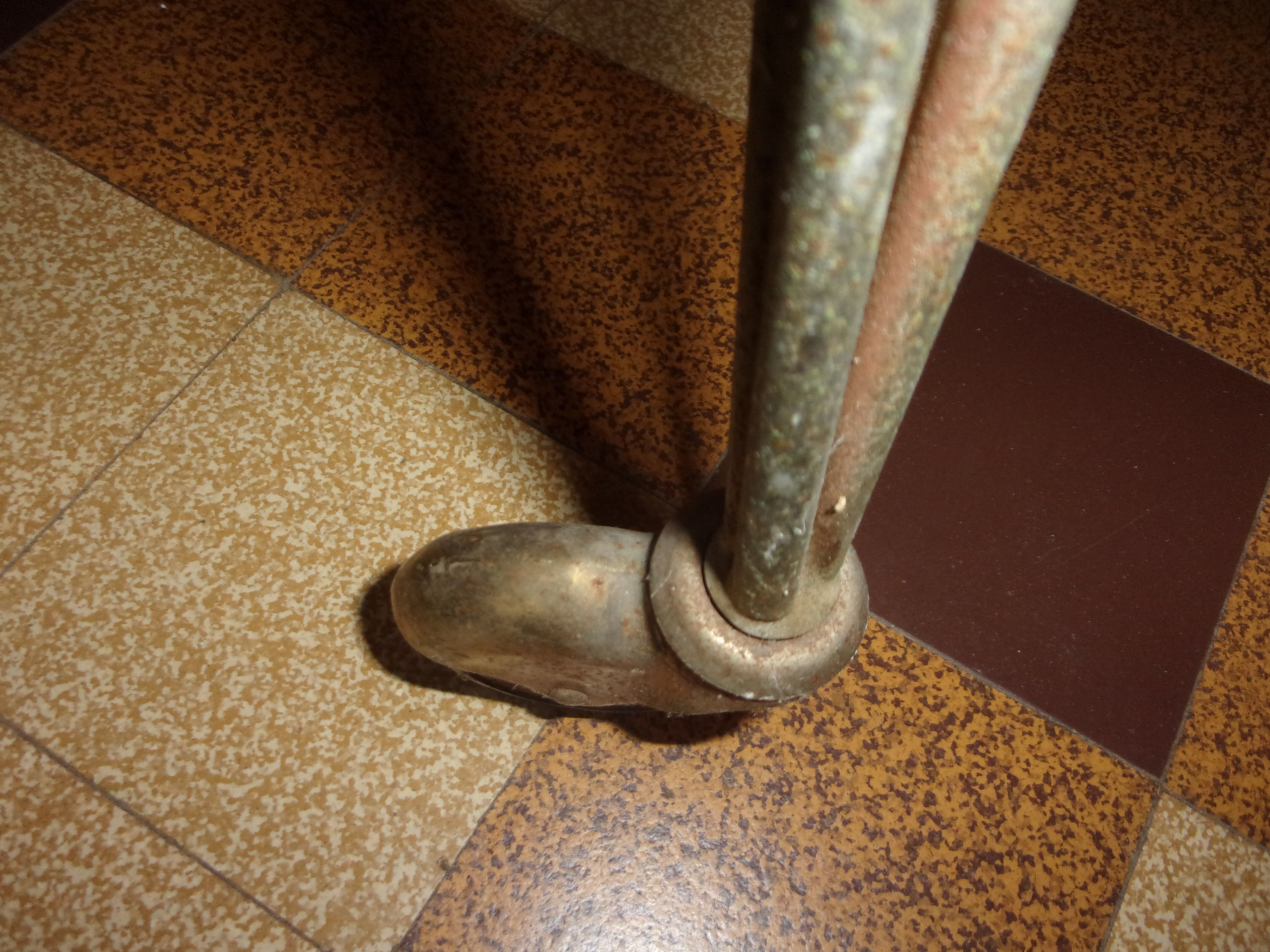 Service formica doree 1960