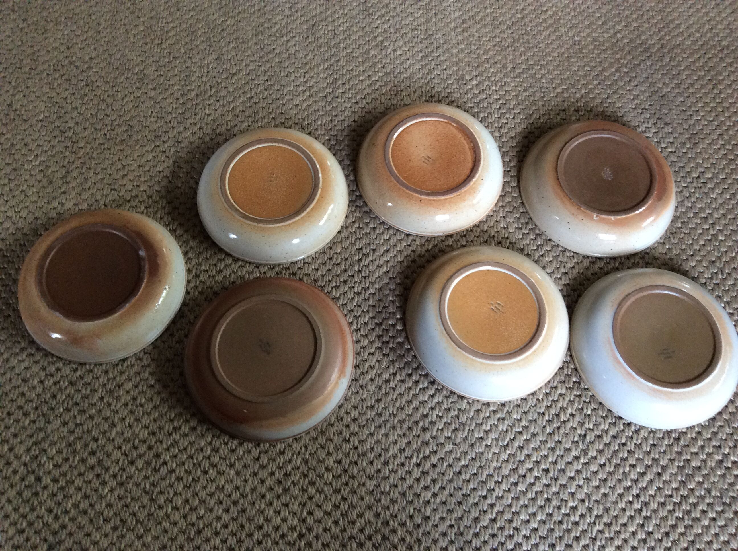 Series of 7 hollow sandstone plates
