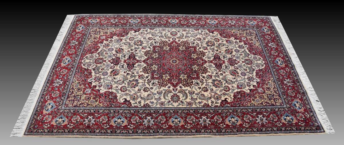 Ispahan Carpet - Sino-Persian Handmade - 3.05 x 2.00 Metres - "Galerie Sardje"
