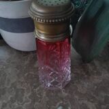 Crystal salt shaker
