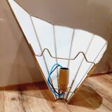 Fan-shaped wall lamp