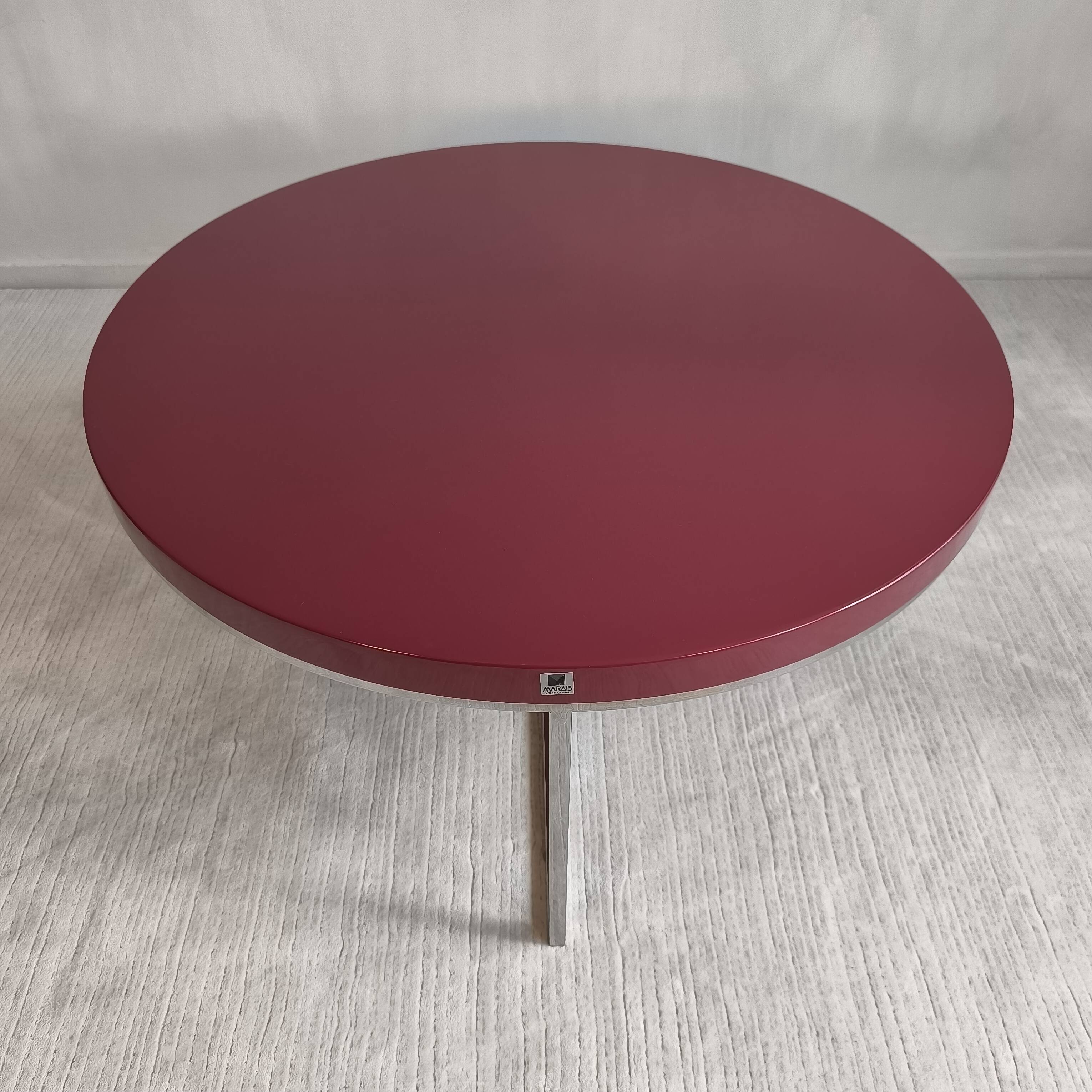Magnificent “satellite” coffee tables by marais international