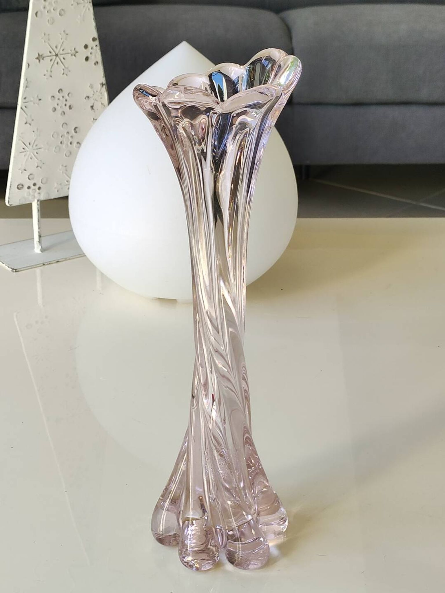 Grand Vase Design floral. En verre d Art soufflé Murano. Tons roses, 30,5cm