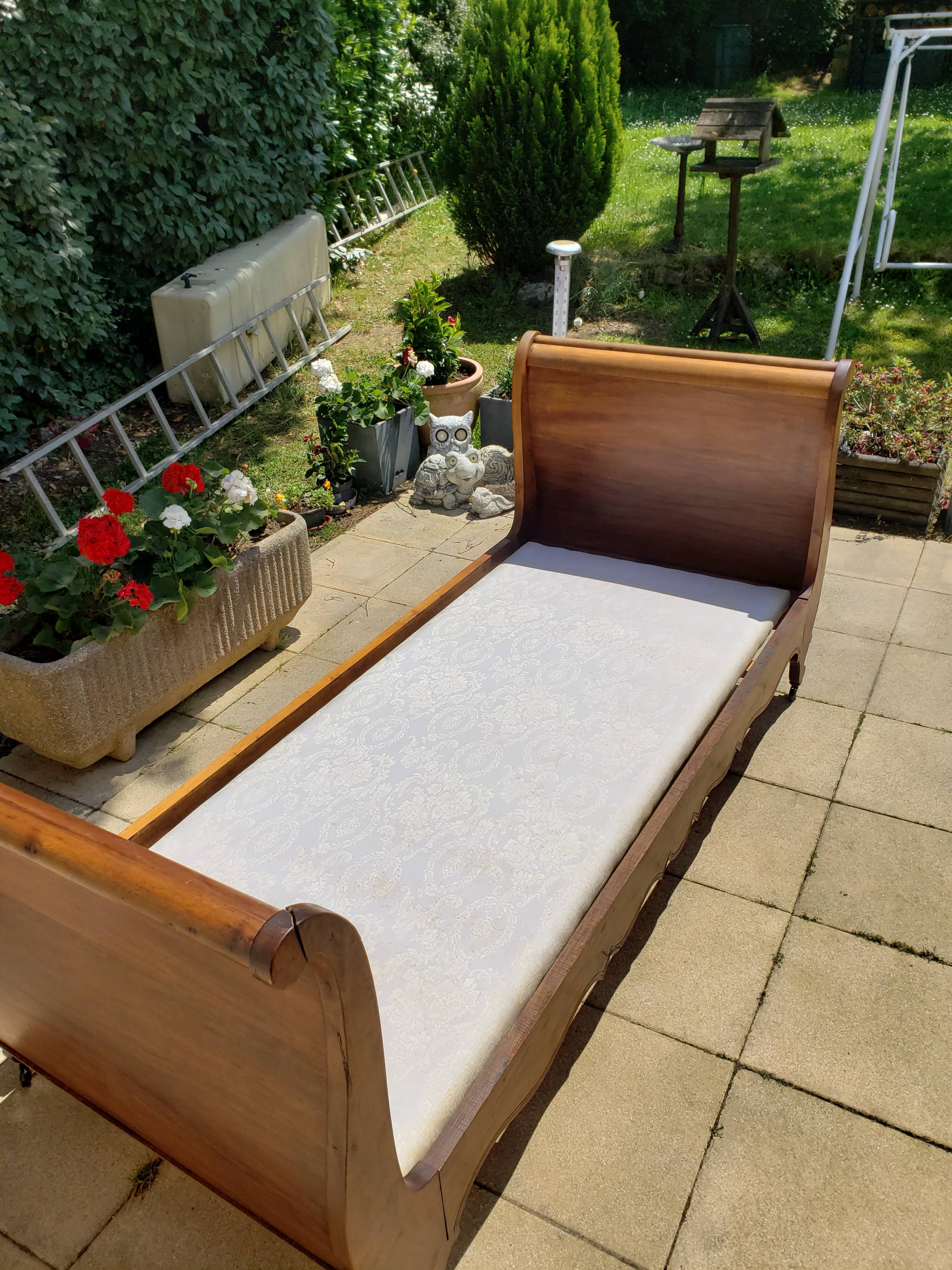 Louis-Phillipe style boat bed solid walnut