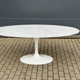 Original Knoll Tulip oval dining table (198cm) Carrara marble