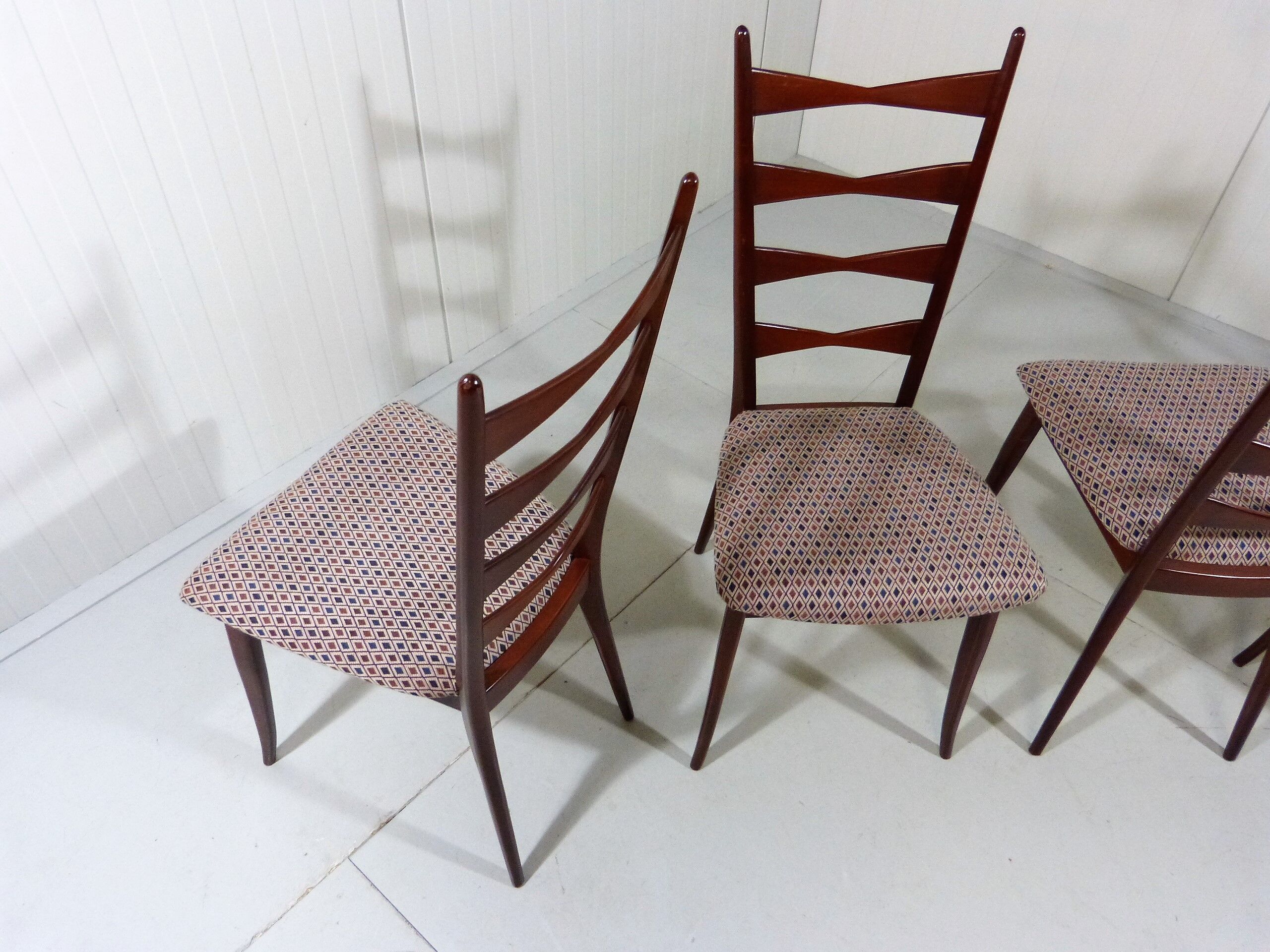 Set of 4 dining chairs, Italy