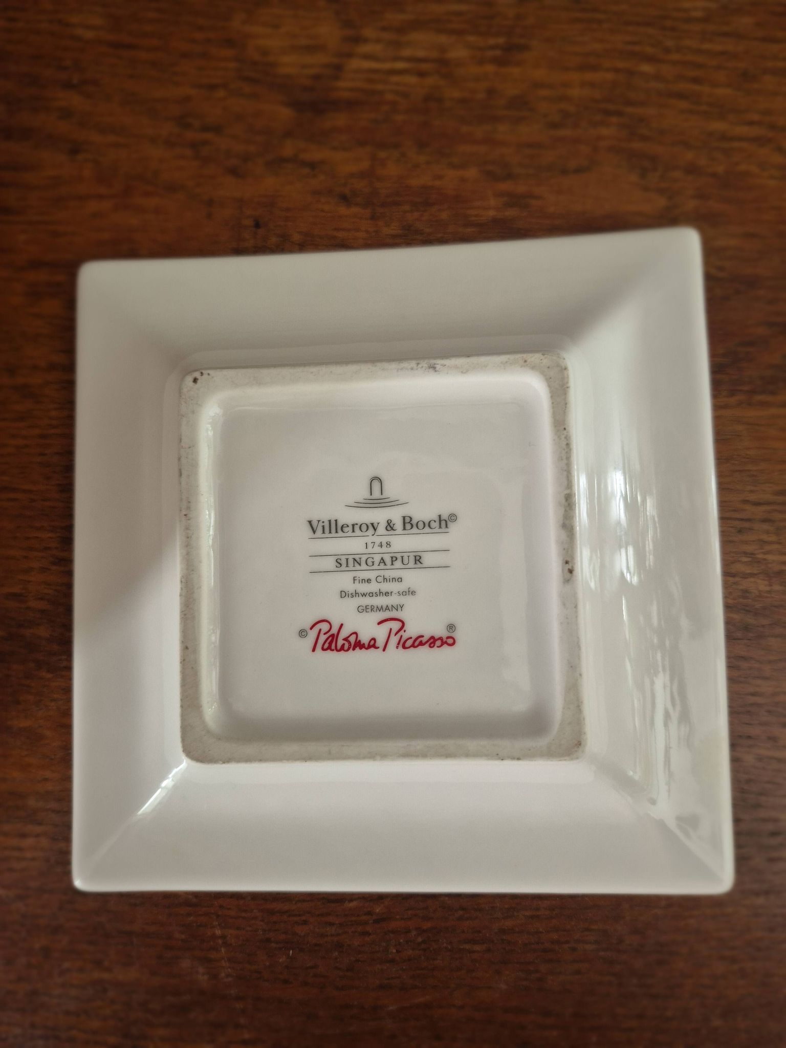 "Singapore" catchall by Paloma Picasso for Villeroy and Boch from the 90s.
