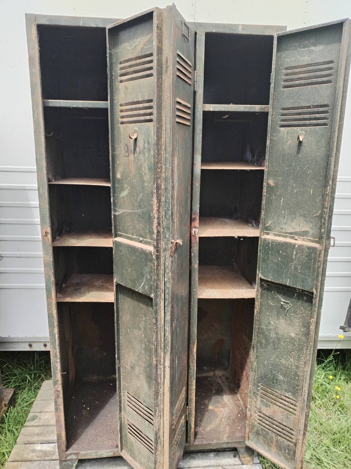 Industrial locker room