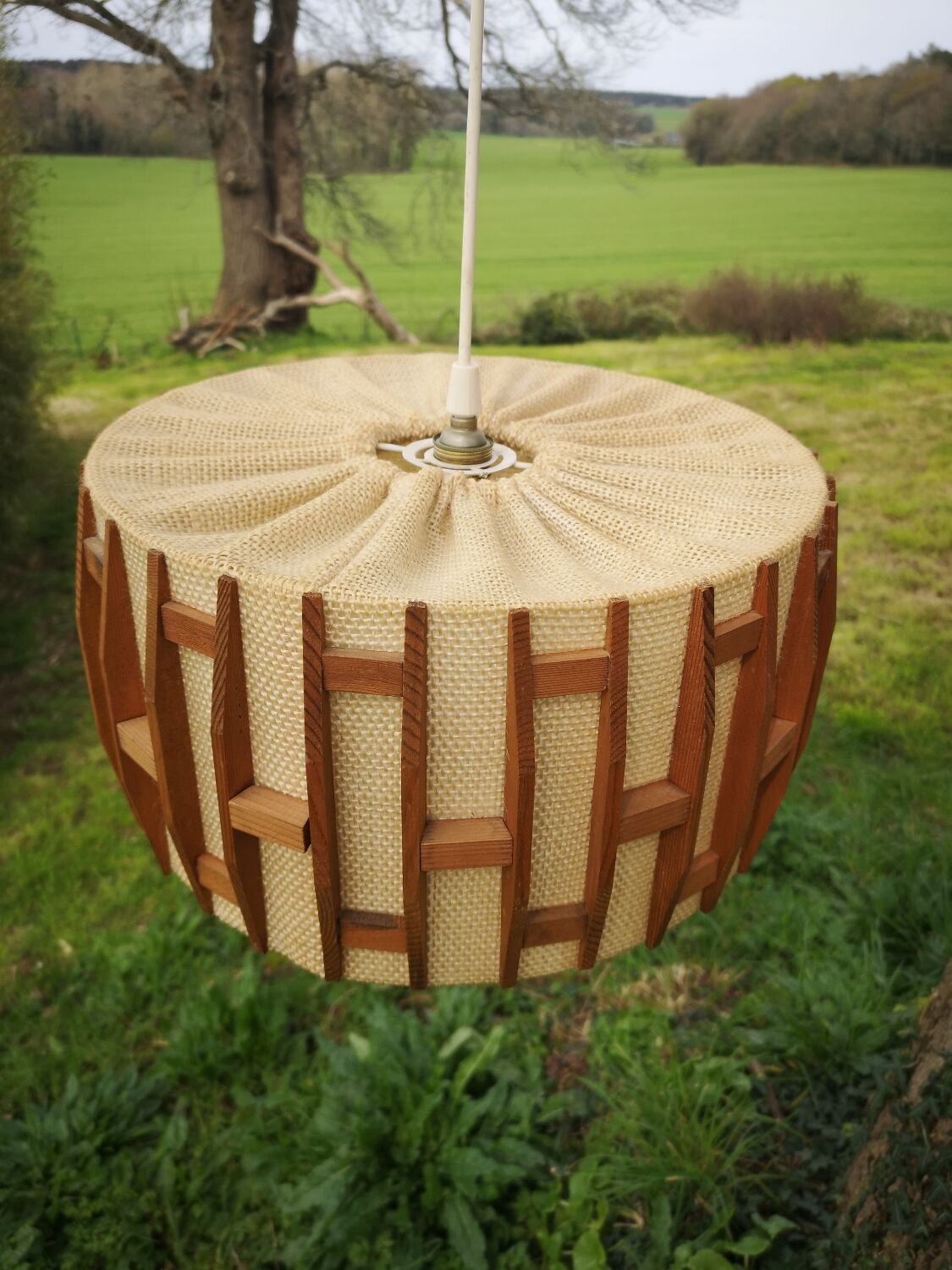 Jute and vintage wood pendant lamp