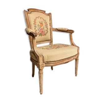 Fauteuil ancien de style Louis XVI