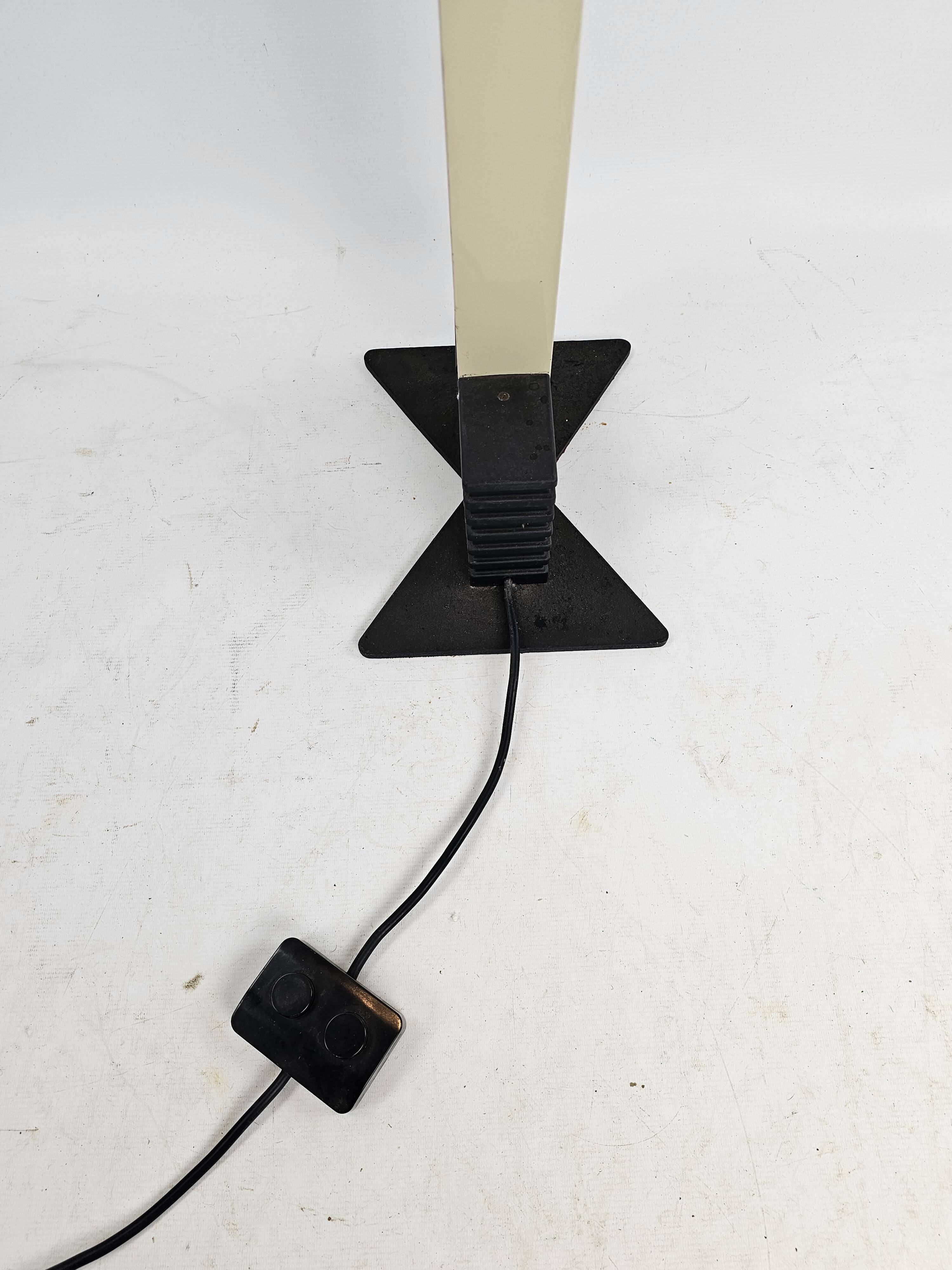 Lampadaire Bauhaus Carl Juncker Weimar Artimeta