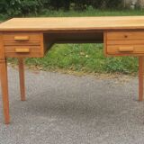 Antique wooden desk with 3 drawers