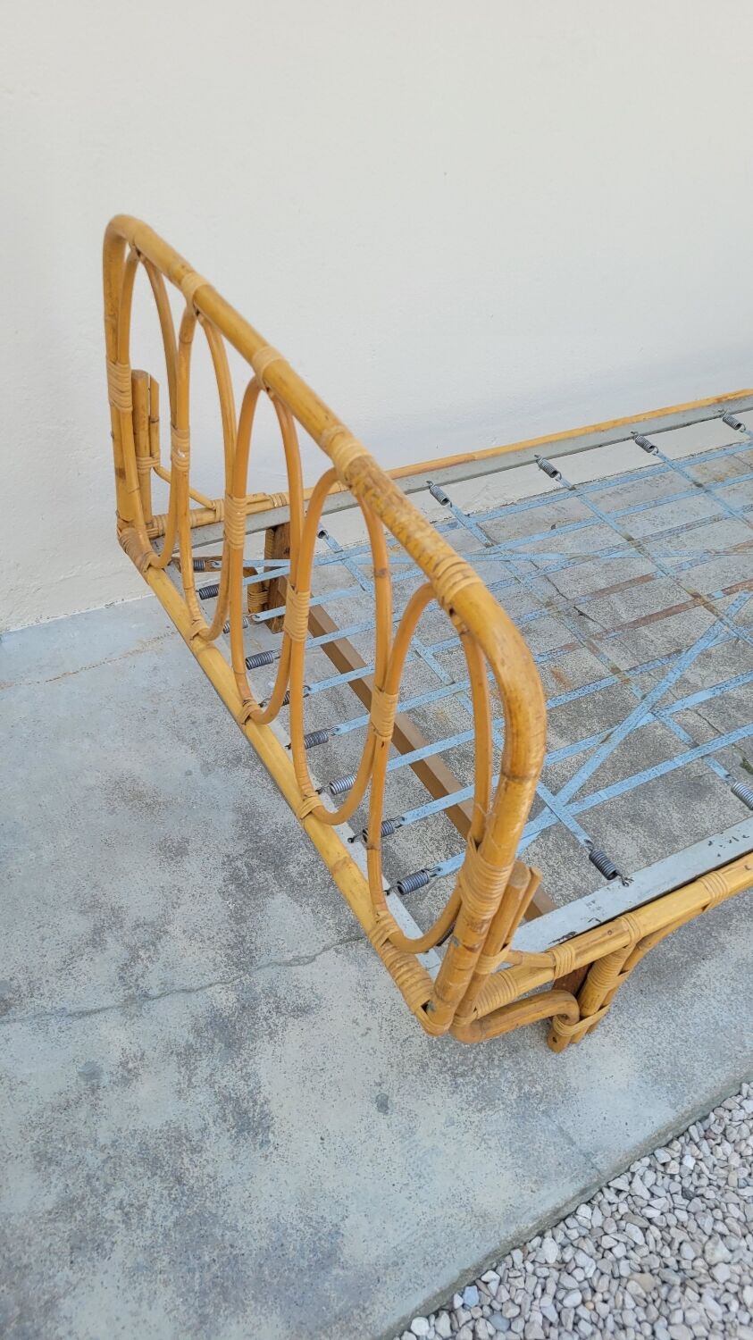 Vintage rattan basket bed 1950