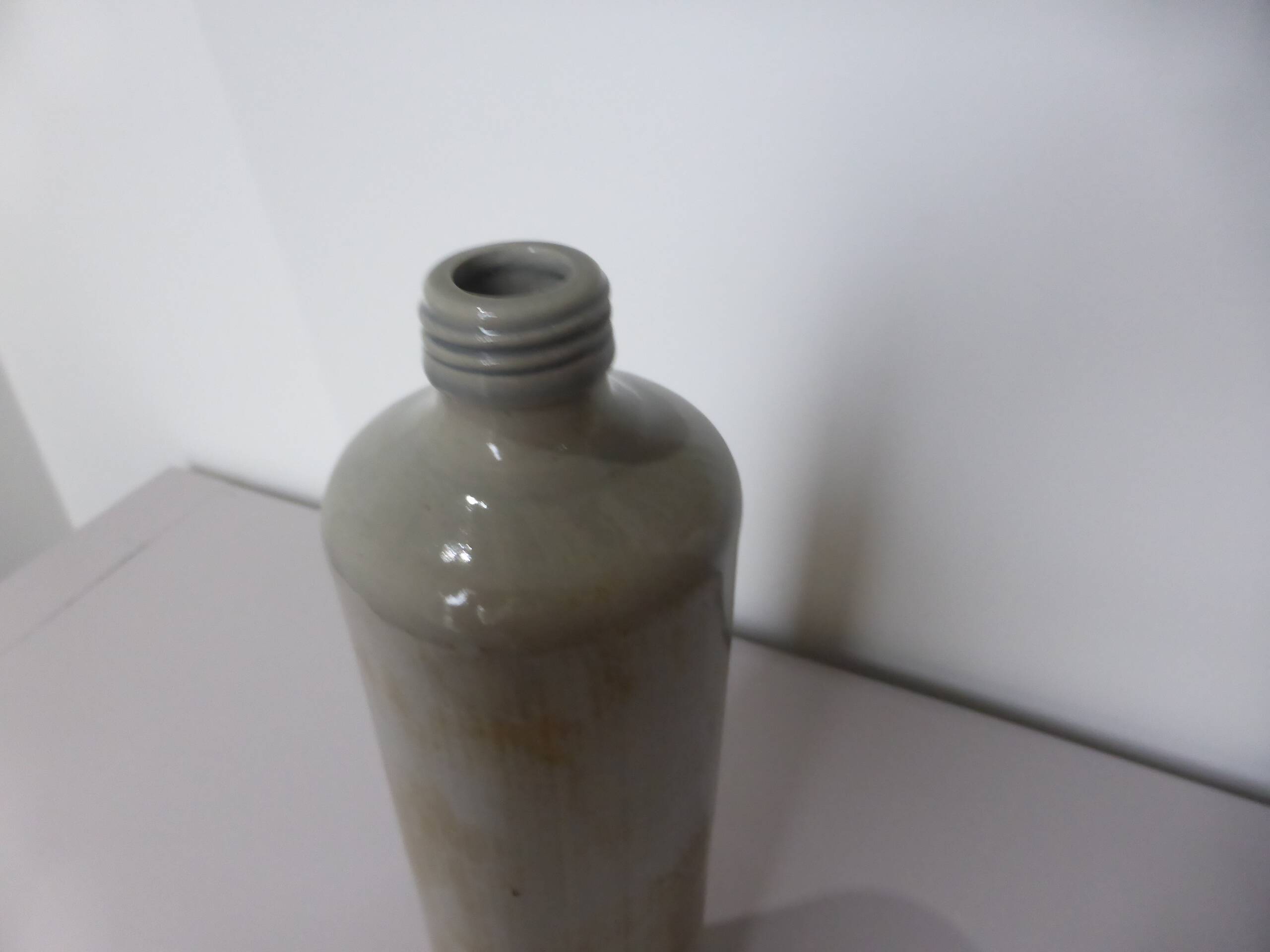 Bouteille en grès vernissé vintage