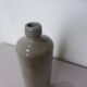 Bouteille en grès vernissé vintage