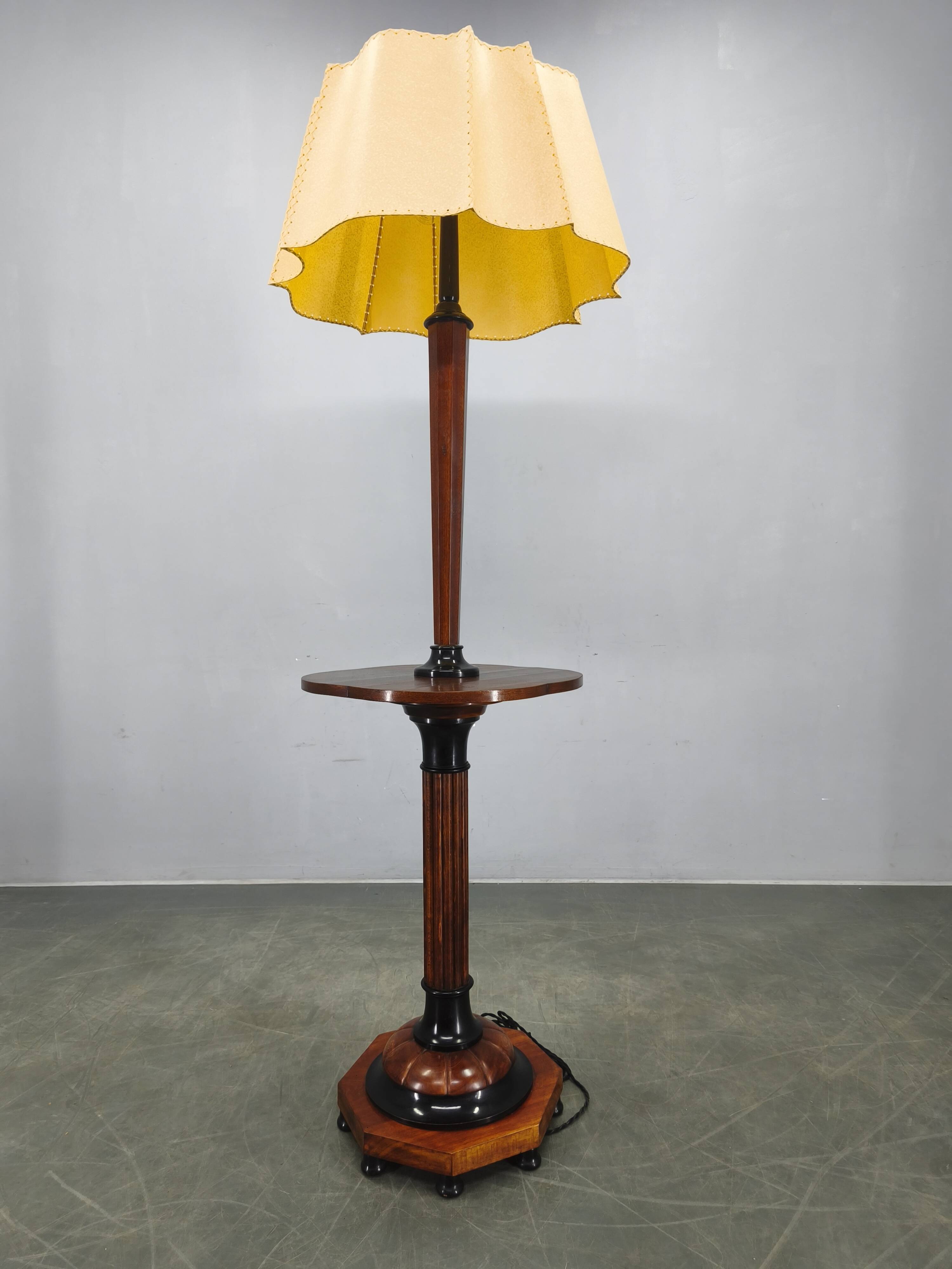 Lampadaire art déco avec table, Suède, années 1940