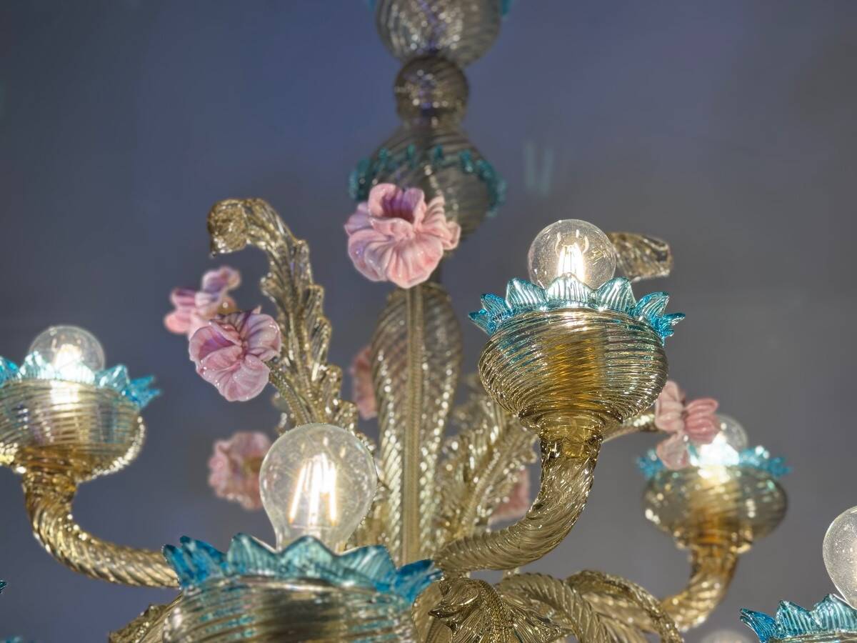 Impressive Venetian Chandelier in Mordoré, Blue and Pink Murano Glass, Ve