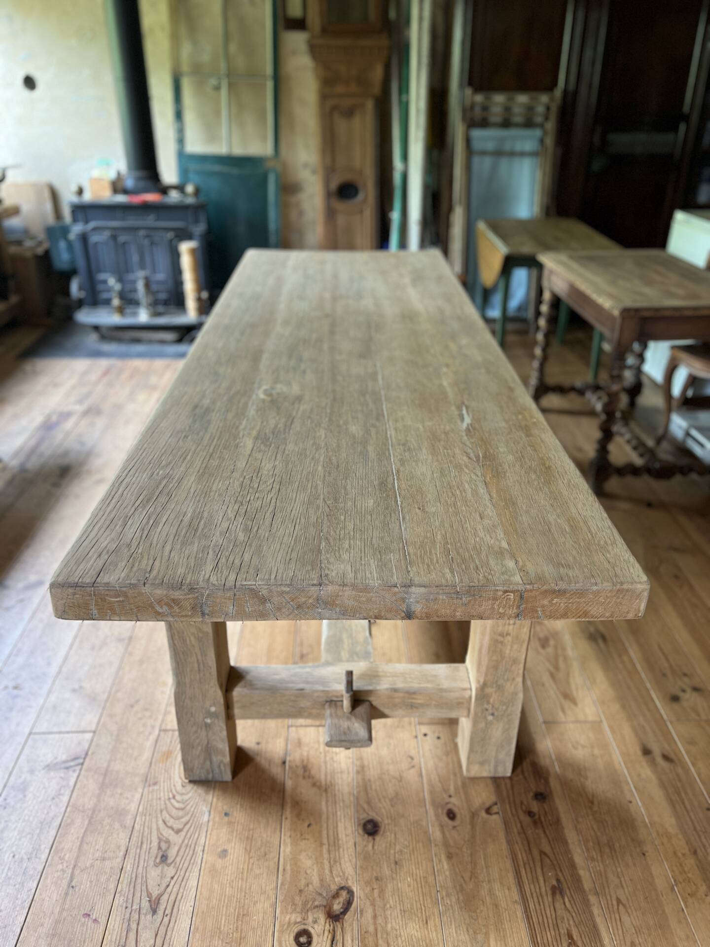Farmhouse table - solid elm