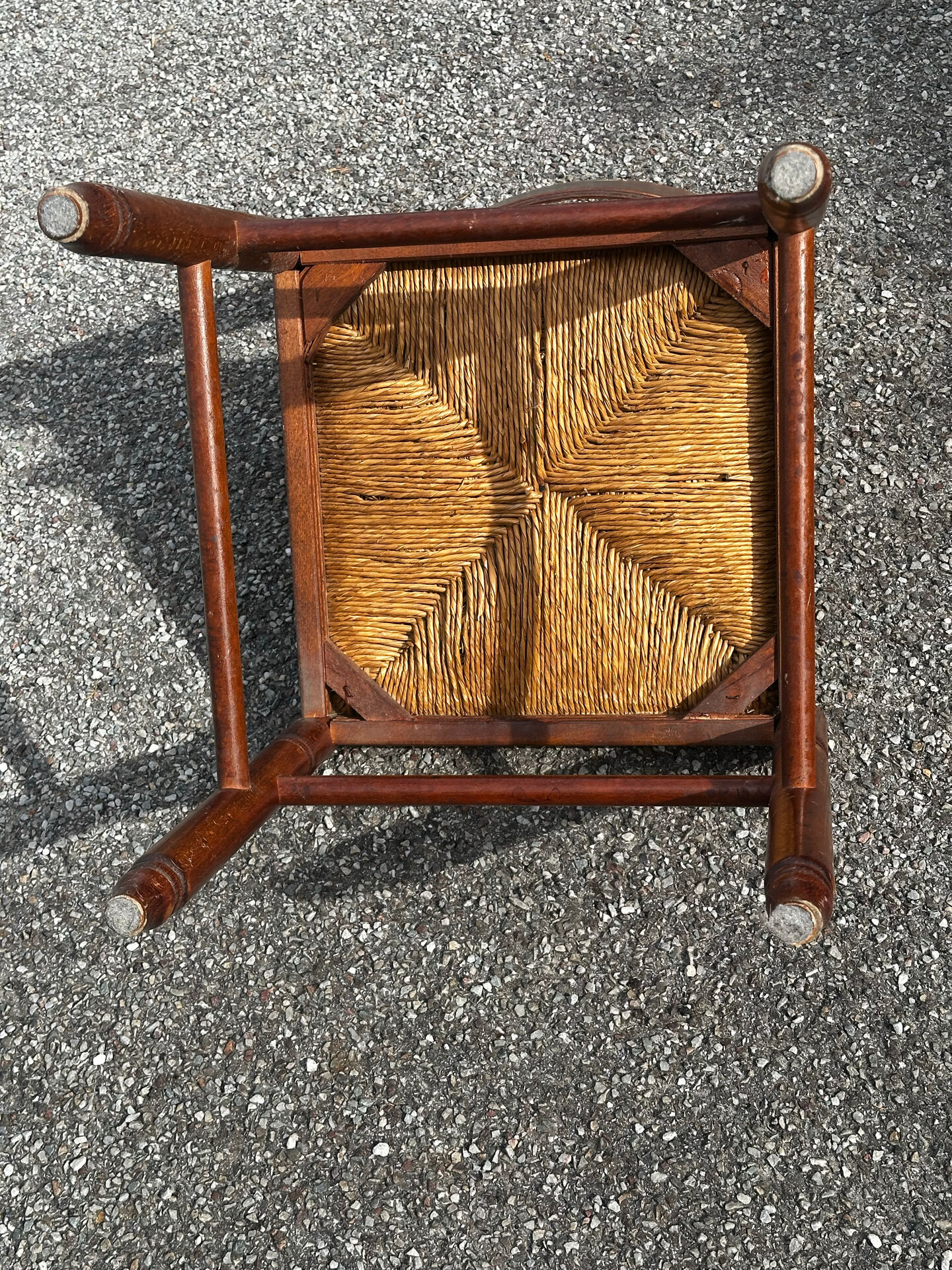 Set of 3 vintage wooden and straw chairs – 1950s