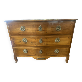 Commode en noyer de style louis xv,  du xix siècle.