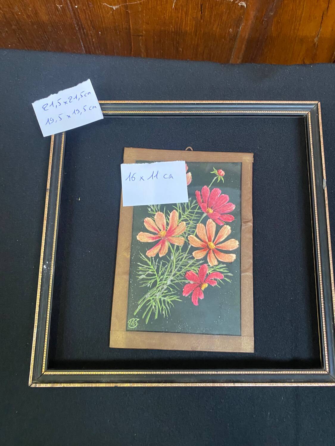 Set of 8 gilded wood or resin or vintage brass frames