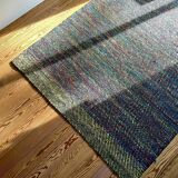 Wool and silk carpets 123 x 180 cm