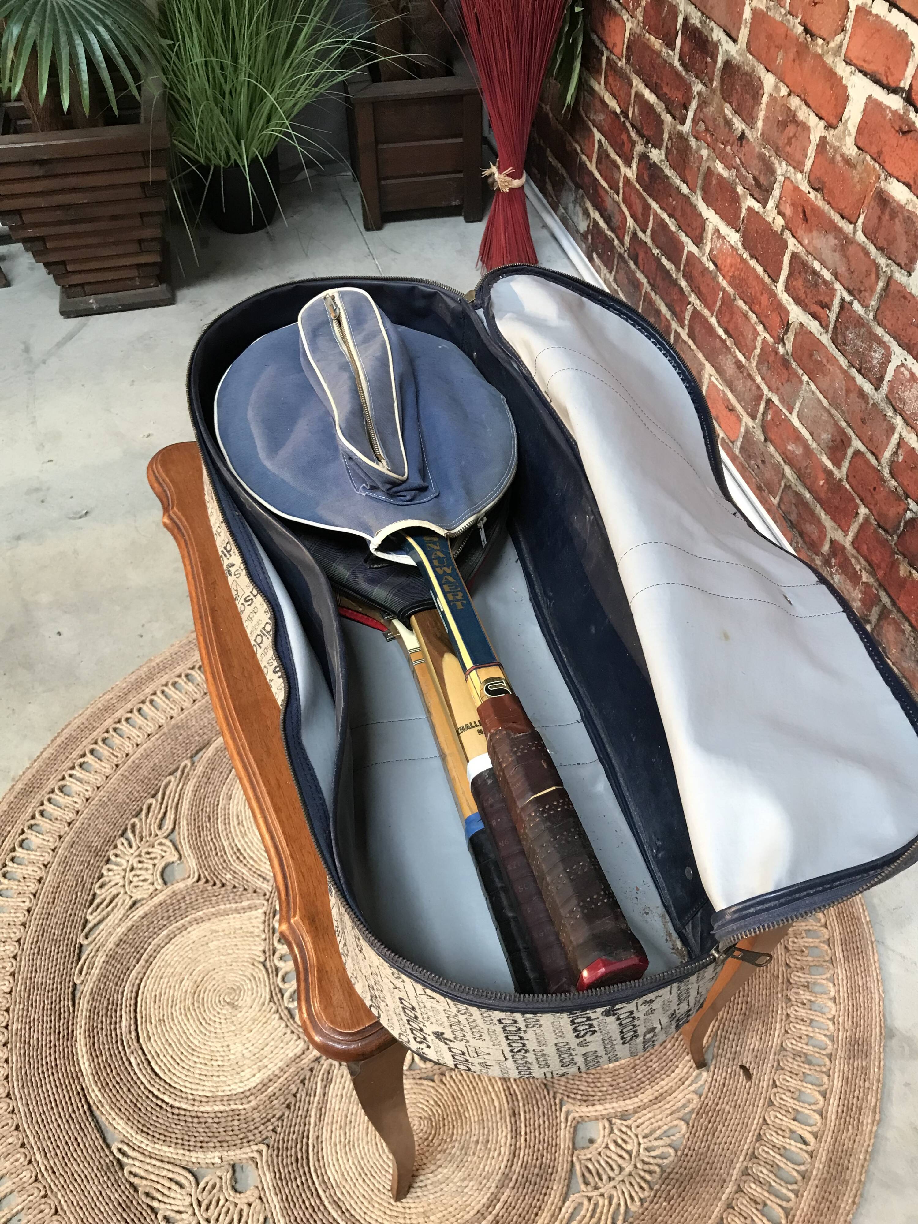 Set of 3 vintage tennis rackets with bag