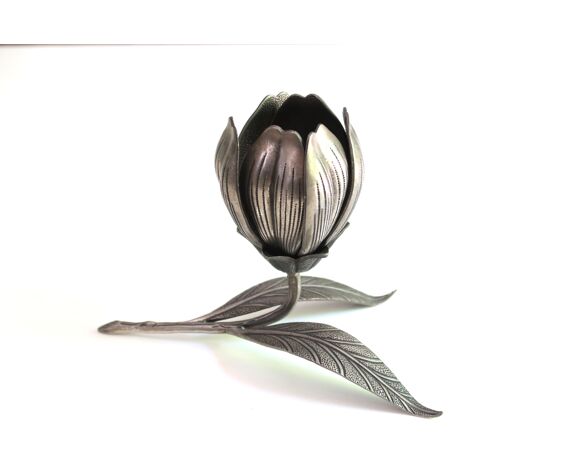 Fleur cendrier en métal argenté 6 pétales années 60