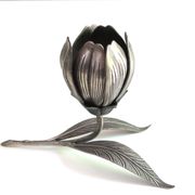 Fleur cendrier en métal argenté 6 pétales années 60