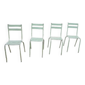 Quatres chaises en métal vintage
